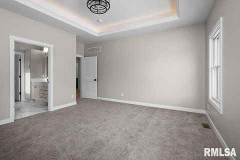 Tiny photo for 7123 Alvie Lane, Bettendorf, IA 52722 (MLS # QC4265022)