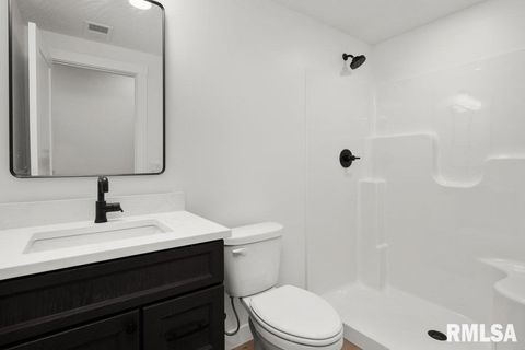 Tiny photo for 7123 Alvie Lane, Bettendorf, IA 52722 (MLS # QC4265022)