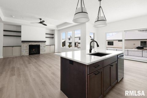 Tiny photo for 7123 Alvie Lane, Bettendorf, IA 52722 (MLS # QC4265022)