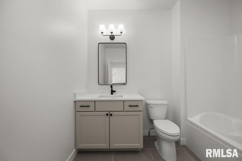 Tiny photo for 7123 Alvie Lane, Bettendorf, IA 52722 (MLS # QC4265022)