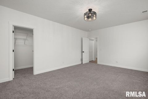 Tiny photo for 7123 Alvie Lane, Bettendorf, IA 52722 (MLS # QC4265022)