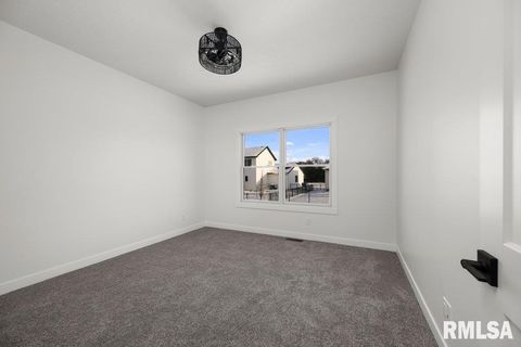 Tiny photo for 7123 Alvie Lane, Bettendorf, IA 52722 (MLS # QC4265022)