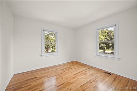 Tiny photo for Woodridge, IL 60517 (MLS # 12510621)