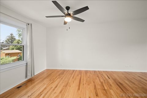 Tiny photo for Woodridge, IL 60517 (MLS # 12510621)