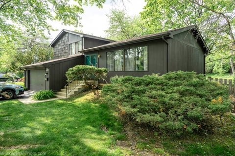 Tiny photo for 770 Yosemite Trail, Roselle, IL 60172 (MLS # 12688482)