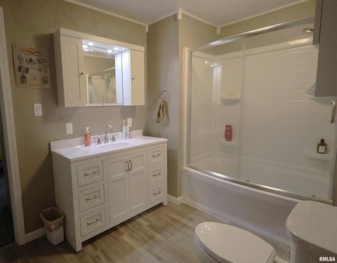 Tiny photo for 1629 Firewood Lane, Centralia, IL 62801 (MLS # EB460531)