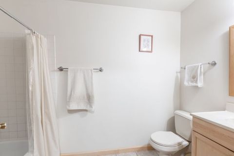 Tiny photo for 203 Albert Drive, Vernon Hills, IL 60061 (MLS # 12576873)