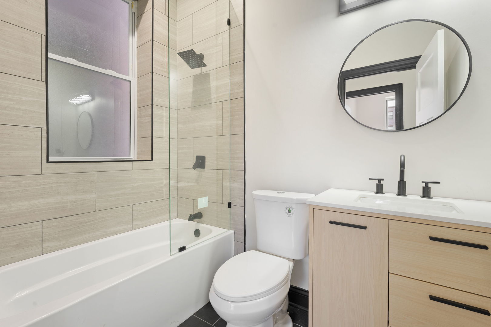 3824 W Arthington Street