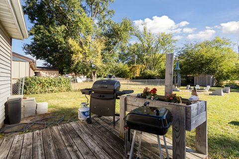 Tiny photo for 17 Liberty Boulevard, Machesney Park, IL 61115 (MLS # 12488891)