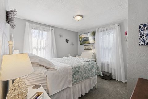Tiny photo for 17 Liberty Boulevard, Machesney Park, IL 61115 (MLS # 12488891)