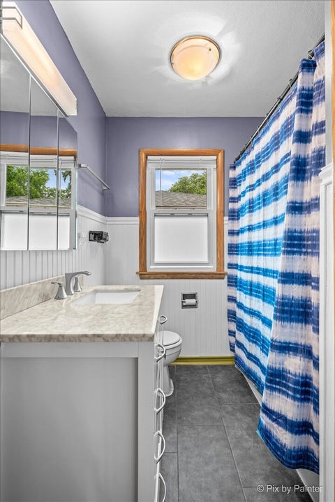 Tiny photo for 401 W Madison Street, Belvidere, IL 61008 (MLS # 12684018)