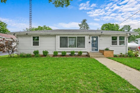 Photo of 401 W Madison Street, Belvidere, IL 61008 (MLS # 12684018)