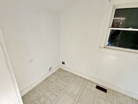 Tiny photo for 1611 Ferry Street, Metropolis, IL 62960 (MLS # 12591783)