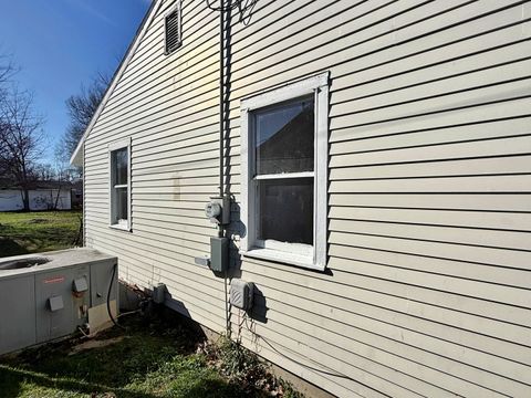 Tiny photo for 1611 Ferry Street, Metropolis, IL 62960 (MLS # 12591783)