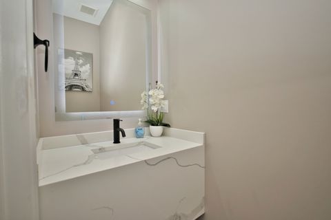 Tiny photo for 522 N Western Avenue #201, Chicago, IL 60612 (MLS # 12441303)