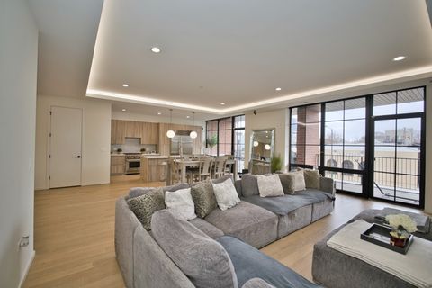 Tiny photo for 522 N Western Avenue #201, Chicago, IL 60612 (MLS # 12441303)