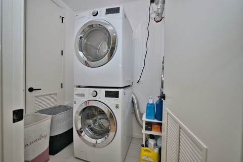 Tiny photo for 522 N Western Avenue #201, Chicago, IL 60612 (MLS # 12441303)