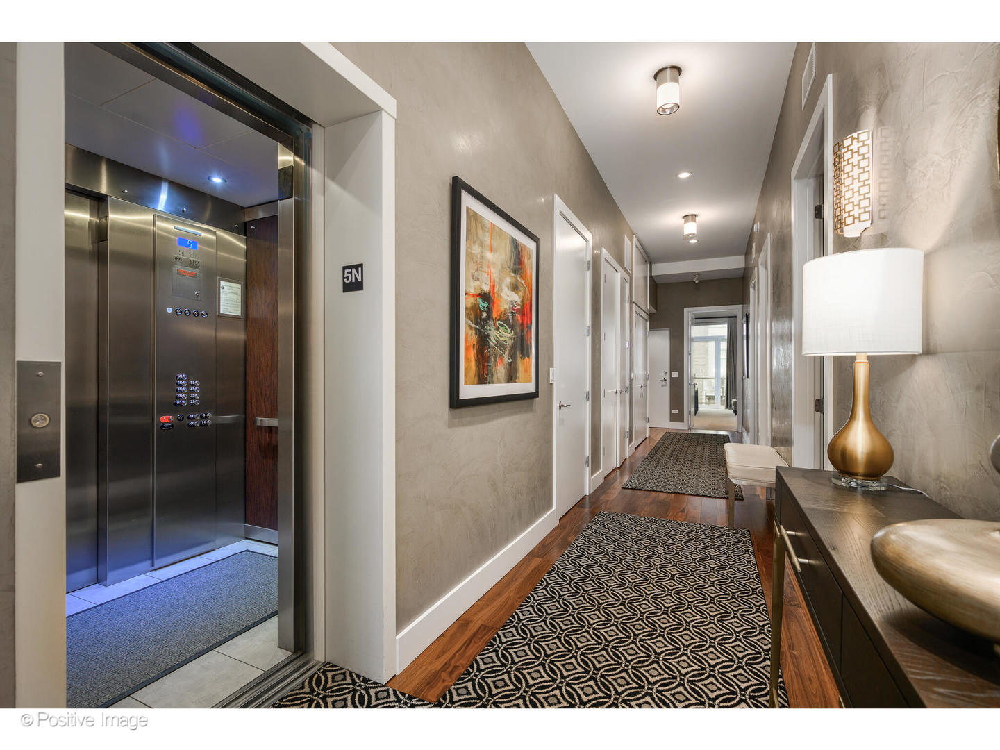 18 N Carpenter Street PHN, Chicago, IL, 60607 2 18 N Carpenter Street PHN