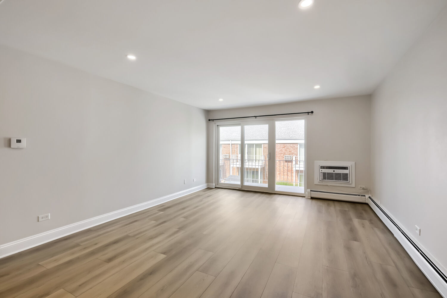 543 Burlington Avenue 212