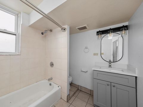 Tiny photo for 238 W 31st Street #4W, Chicago, IL 60616 (MLS # 12539129)