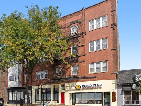 Tiny photo for 238 W 31st Street #4W, Chicago, IL 60616 (MLS # 12539129)