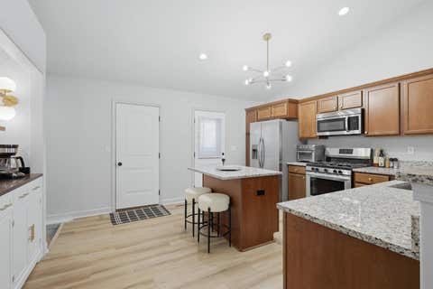 Tiny photo for 6234 Mississippi Avenue, Davenport, IA 52807 (MLS # 12724924)