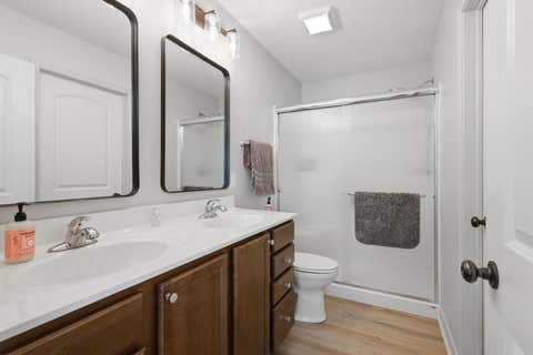 Tiny photo for 6234 Mississippi Avenue, Davenport, IA 52807 (MLS # 12724924)