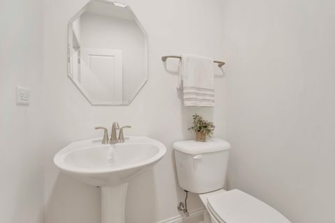 Tiny photo for 1087 Sugar Maple Drive, Crystal Lake, IL 60012 (MLS # 12484439)