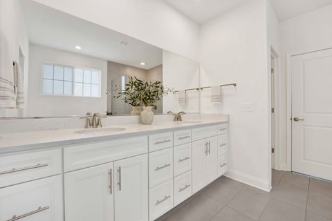 Tiny photo for 1087 Sugar Maple Drive, Crystal Lake, IL 60012 (MLS # 12484439)