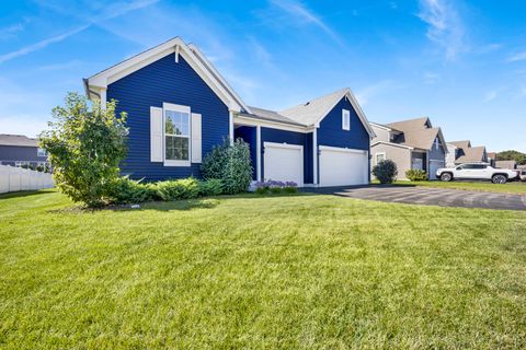 Tiny photo for 1087 Sugar Maple Drive, Crystal Lake, IL 60012 (MLS # 12484439)