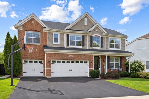 Photo of 10203 Hunter Trail, Huntley, IL 60142 (MLS # 12770113)