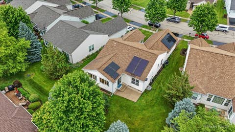 Tiny photo for 13215 Oakwood Avenue, Huntley, IL 60142 (MLS # 12722993)
