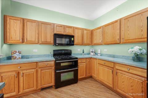 Tiny photo for 13215 Oakwood Avenue, Huntley, IL 60142 (MLS # 12722993)