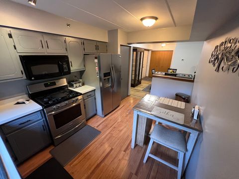 Tiny photo for 10278 SOUTHWEST Highway #2C, Chicago Ridge, IL 60415 (MLS # 12488294)