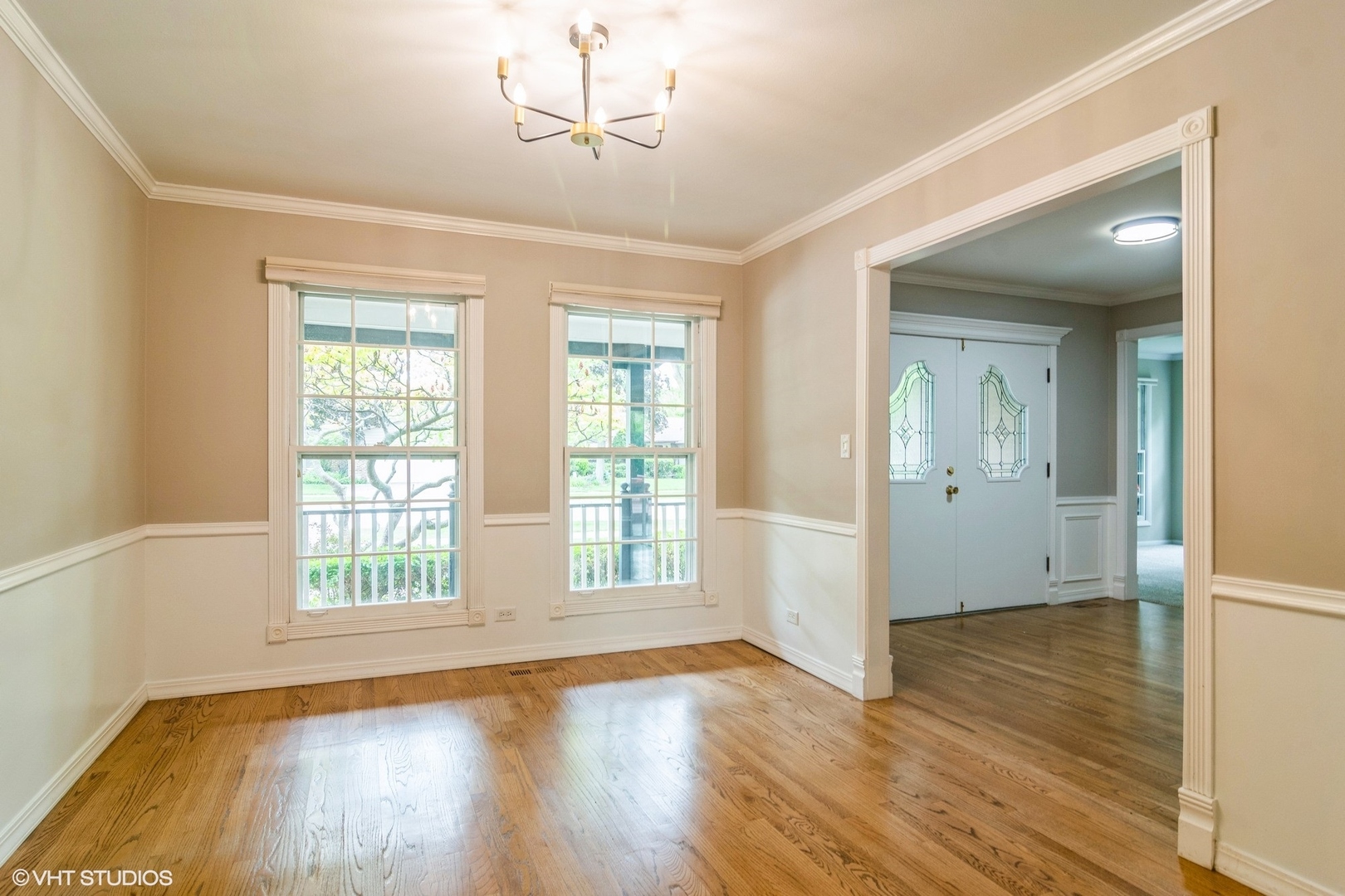 1921 E Peachtree Lane