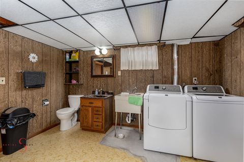 Tiny photo for 1525 Clark Street, Ottawa, IL 61350 (MLS # 12595191)