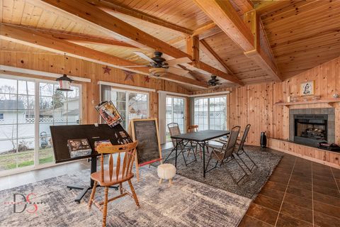 Tiny photo for 1525 Clark Street, Ottawa, IL 61350 (MLS # 12595191)