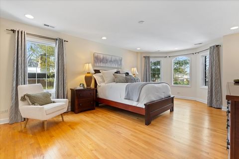 Tiny photo for 320 Beverly Drive, Wilmette, IL 60091 (MLS # 12602061)