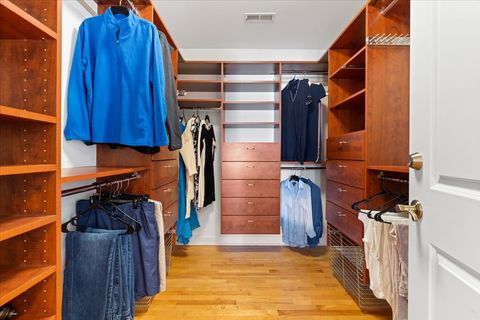 Tiny photo for 320 Beverly Drive, Wilmette, IL 60091 (MLS # 12602061)