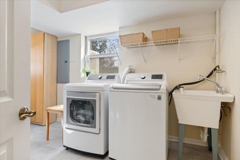 Tiny photo for 320 Beverly Drive, Wilmette, IL 60091 (MLS # 12602061)