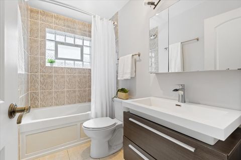 Tiny photo for 320 Beverly Drive, Wilmette, IL 60091 (MLS # 12602061)