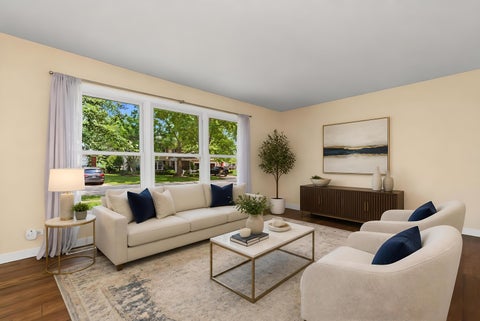 Tiny photo for 5 Keswick Lane, Vernon Hills, IL 60061 (MLS # 12725943)