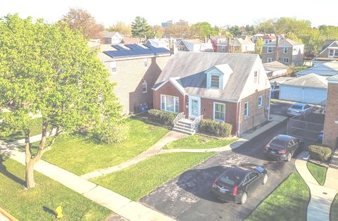 A home in Harwood Heights