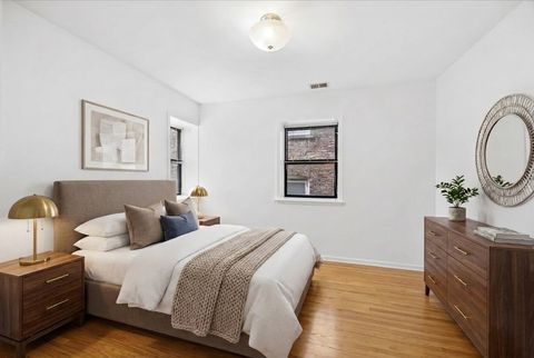 Tiny photo for 2363 E 70th Place #1, Chicago, IL 60649 (MLS # 12624023)