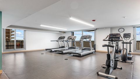 Tiny photo for 6007 N Sheridan Road #34G, Chicago, IL 60660 (MLS # 12611139)