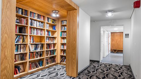 Tiny photo for 6007 N Sheridan Road #34G, Chicago, IL 60660 (MLS # 12611139)