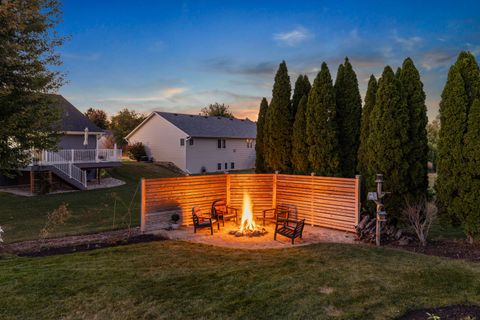 Tiny photo for 6472 Corinas Curve, Rockford, IL 61103 (MLS # 12491997)