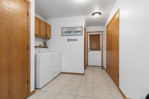 Tiny photo for 6472 Corinas Curve, Rockford, IL 61103 (MLS # 12491997)