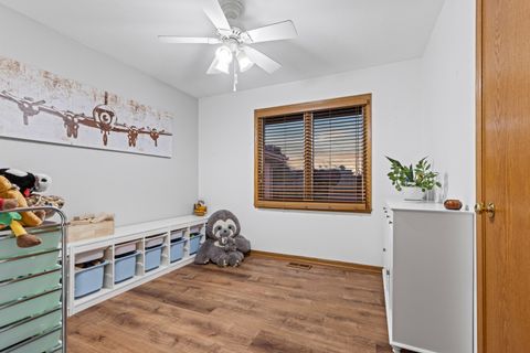 Tiny photo for 6472 Corinas Curve, Rockford, IL 61103 (MLS # 12491997)