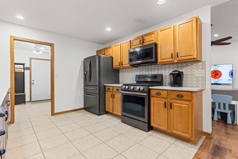 Tiny photo for 6472 Corinas Curve, Rockford, IL 61103 (MLS # 12491997)